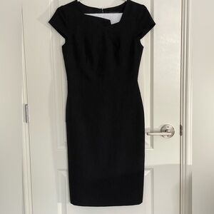 ADRIANNA PAPELL Black Asymmetrical Cap Sleeve Sheath Dress Size 2